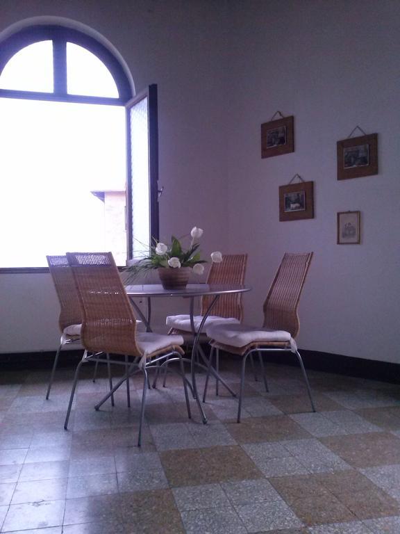 Apartamento Le Finestre Di San Michele Castiglion Fiorentino Habitación foto